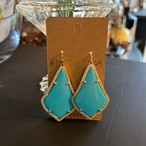 Kendra Scott turquoise drop earrings